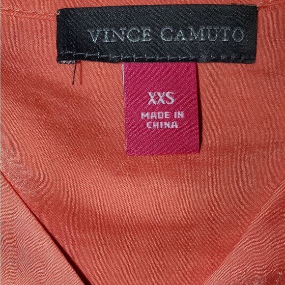 Bundle of 2 Vince Camuto NWOT v neck tie front blouse. 3/4 length sleeve Sz XXS - Picture 6 of 7